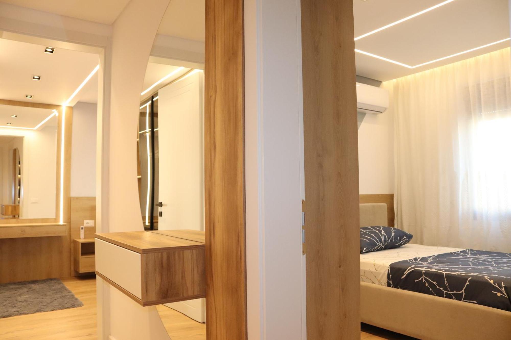 Soinn'S Apartament Тирана Екстер'єр фото